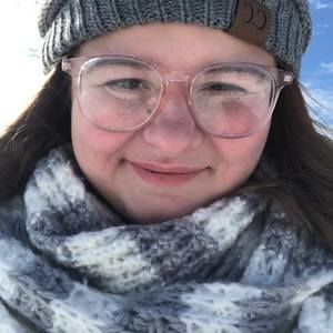 Meet your Posher, Abigail